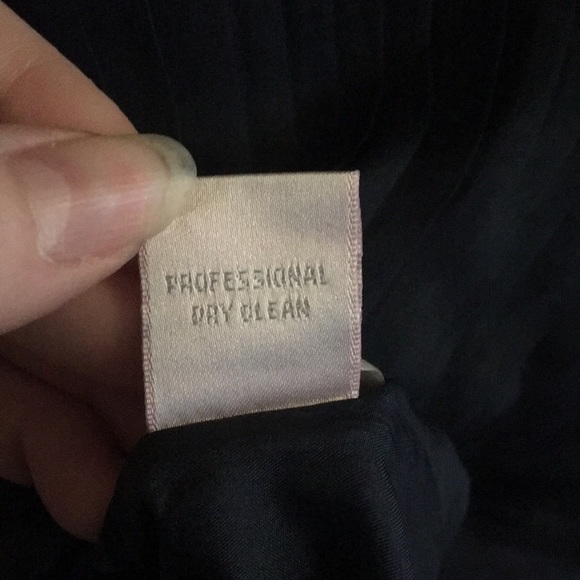 ✨HOST PICK✨ Rebecca Taylor navy floral dress - Picture 7 of 7